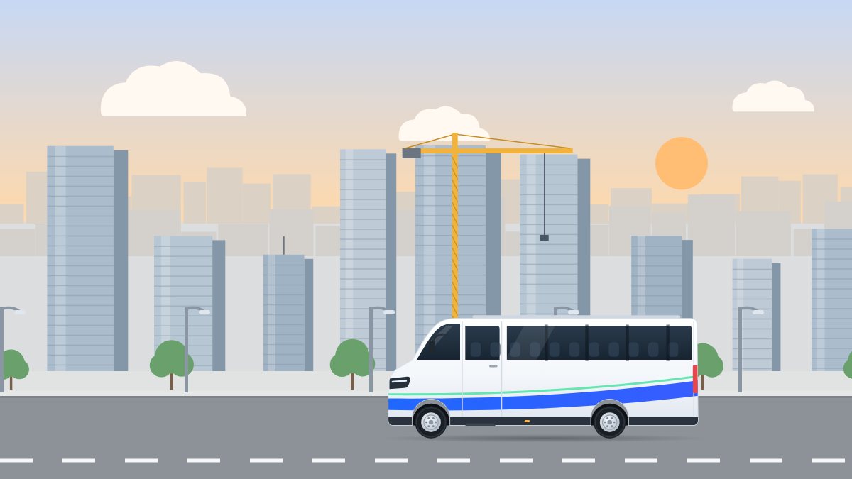 איור לעמוד הסעות בפתח תקווה: מיניבוס נוסע בין מגדלי משרדים ועגורן בנייה, באור של אחר הצהריים.